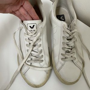 VEJA NET SUSTAIN Esplar suede trimmed sneakers